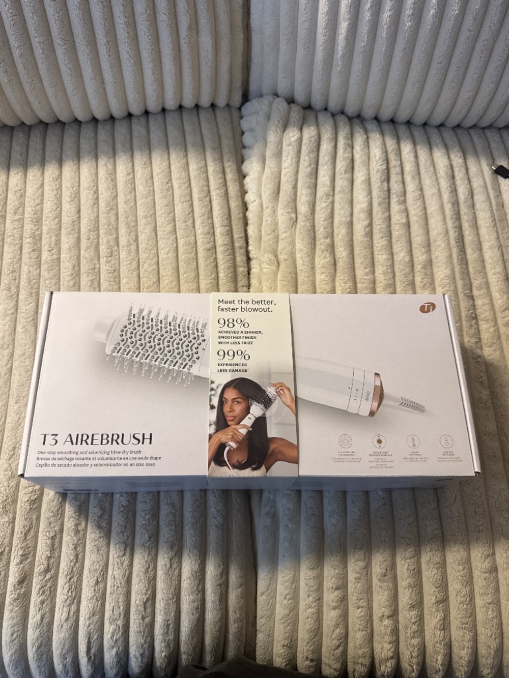 T3 Airebrush One-Step Smoothing and Volumizing Hai Dryer Brush